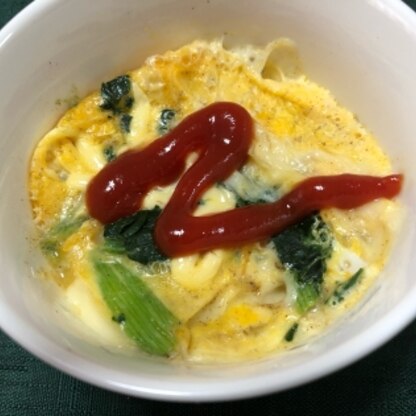 1人分ずつ、ココット皿に入れて作りました。プチトマトがなかったので、ケチャップで(^^)
美味しく出来ました！
ご馳走さまでした♪